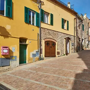 acasadigiuly.hotelitalianriviera.com/